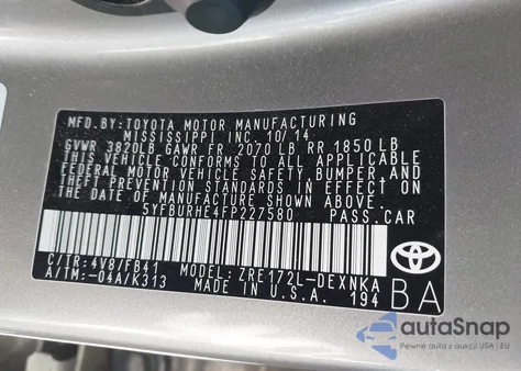 2015 Toyota Corolla Le Plus z USA, uszkodzony, nr VIN 5YFBURHE4FP227580